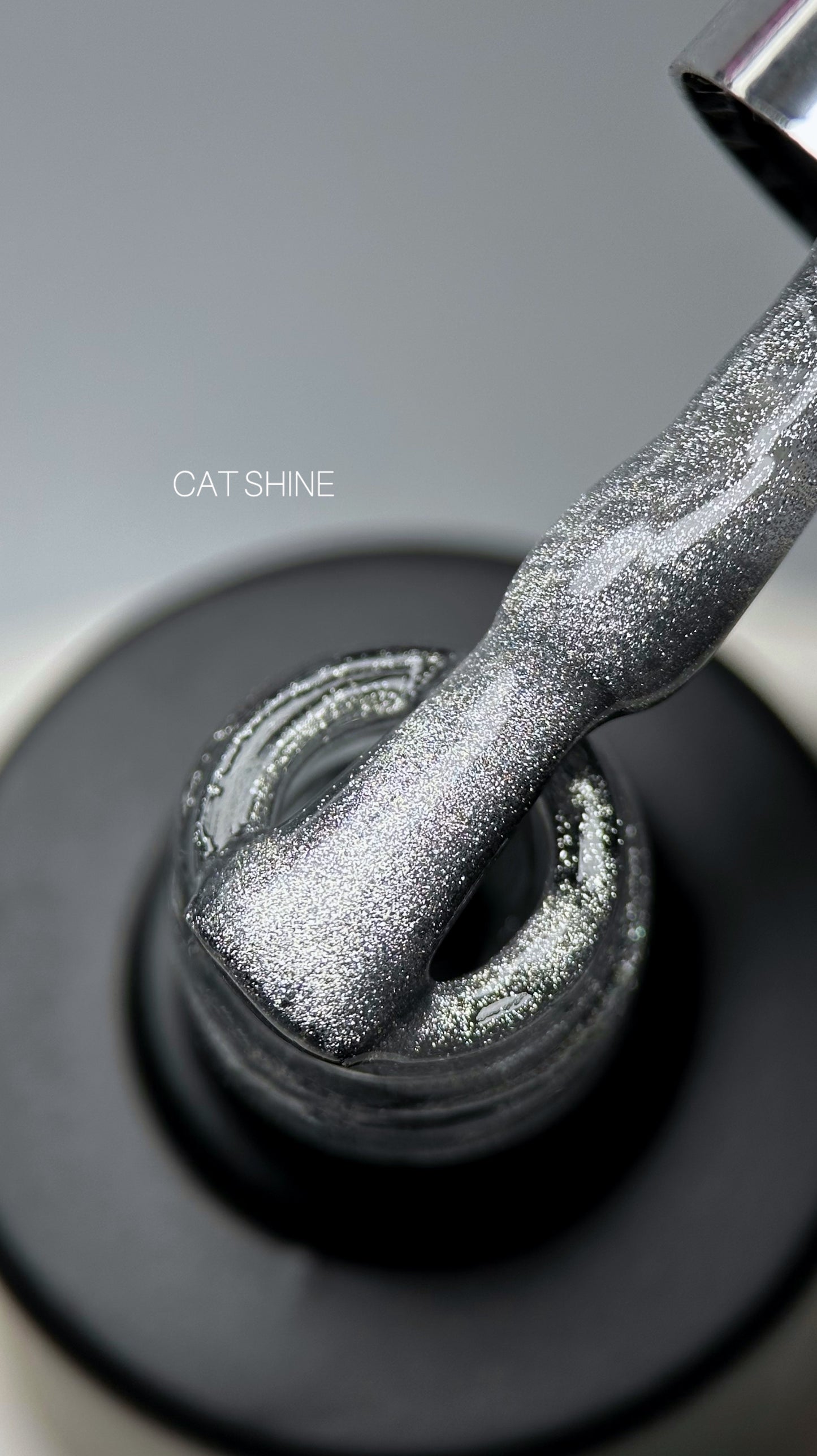 Gel Polish SAGA Cat Shine Silver, 9 ml