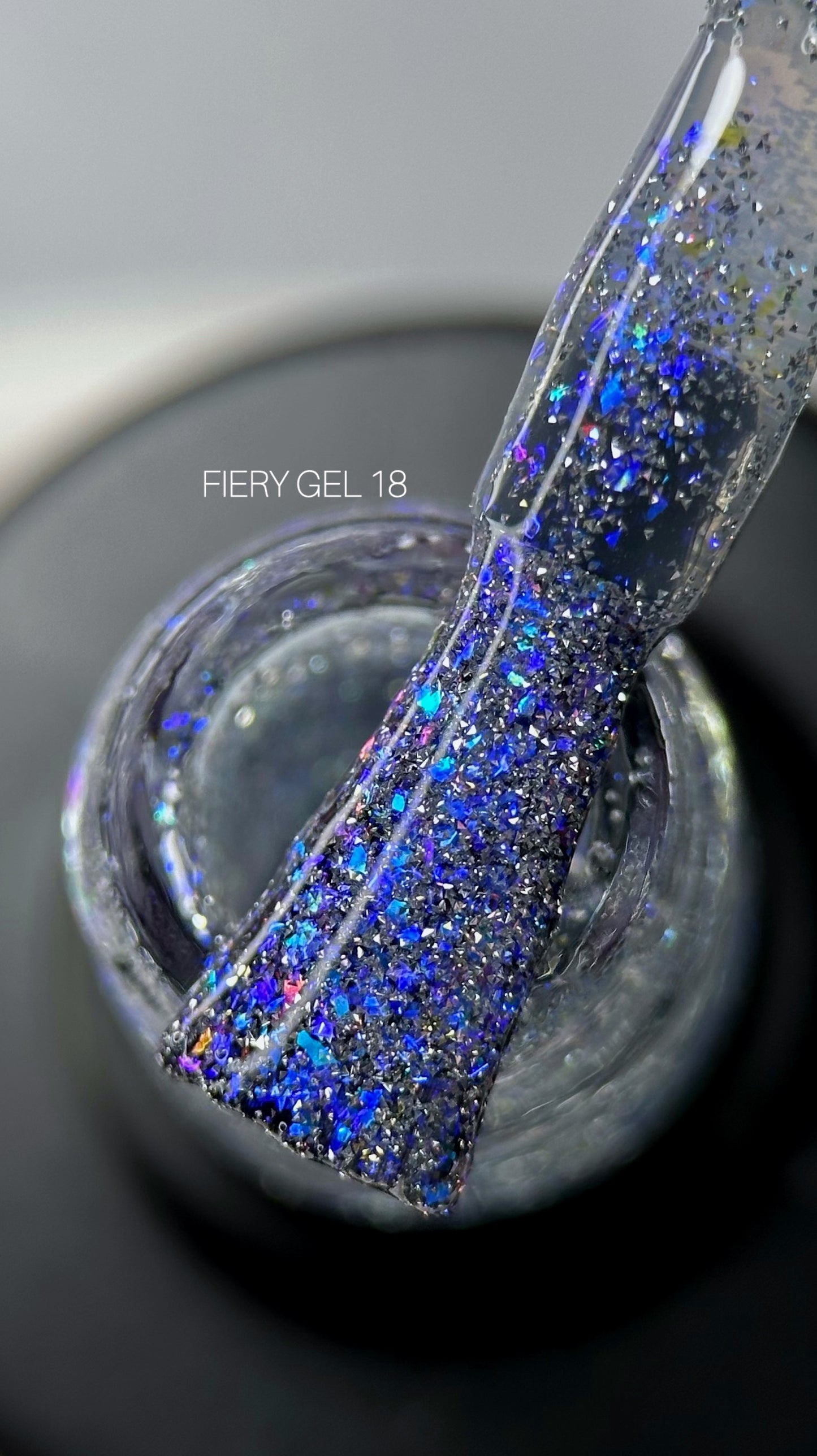 Гель-лак Saga Professional Fiery №18 (9мл)