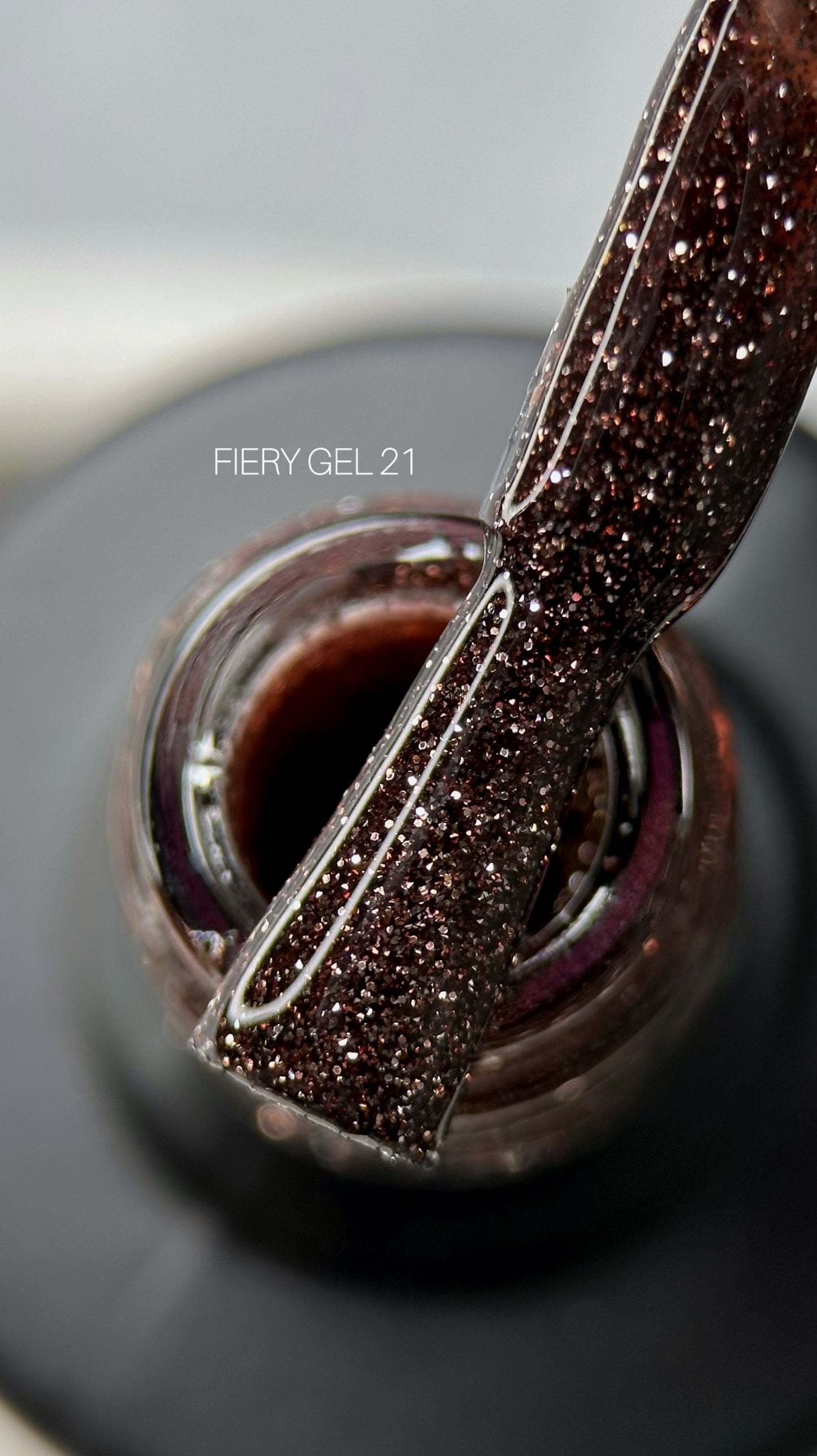 Гель-лак Saga Professional Fiery №21 (9мл)