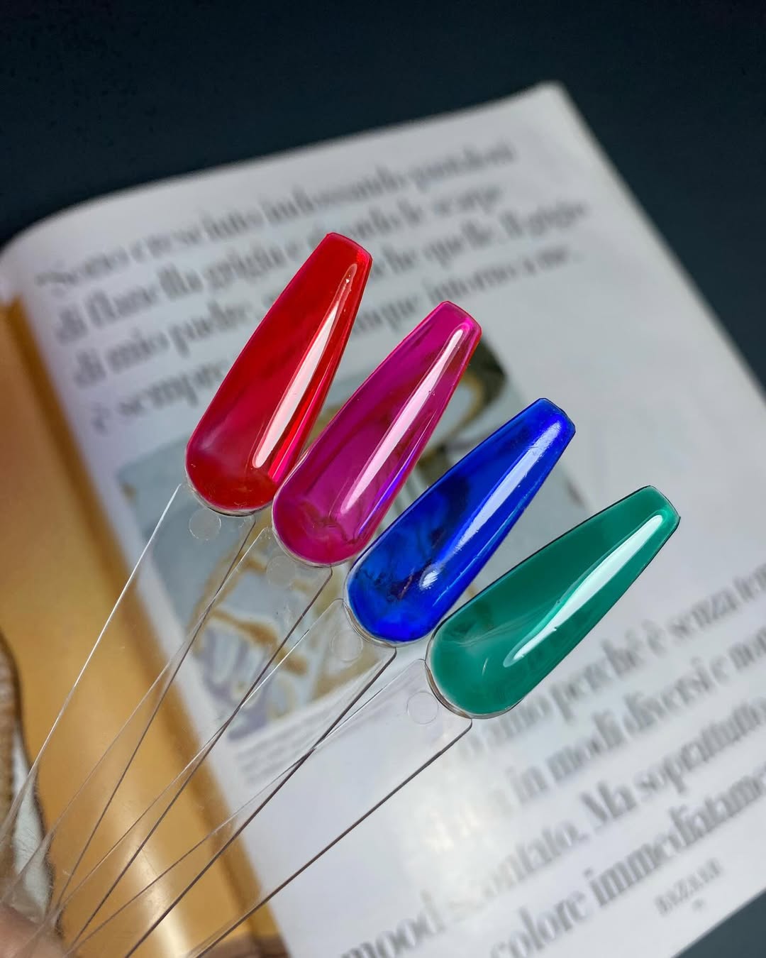 Saga GLASS Top nail polish, stained glass, 9 ml