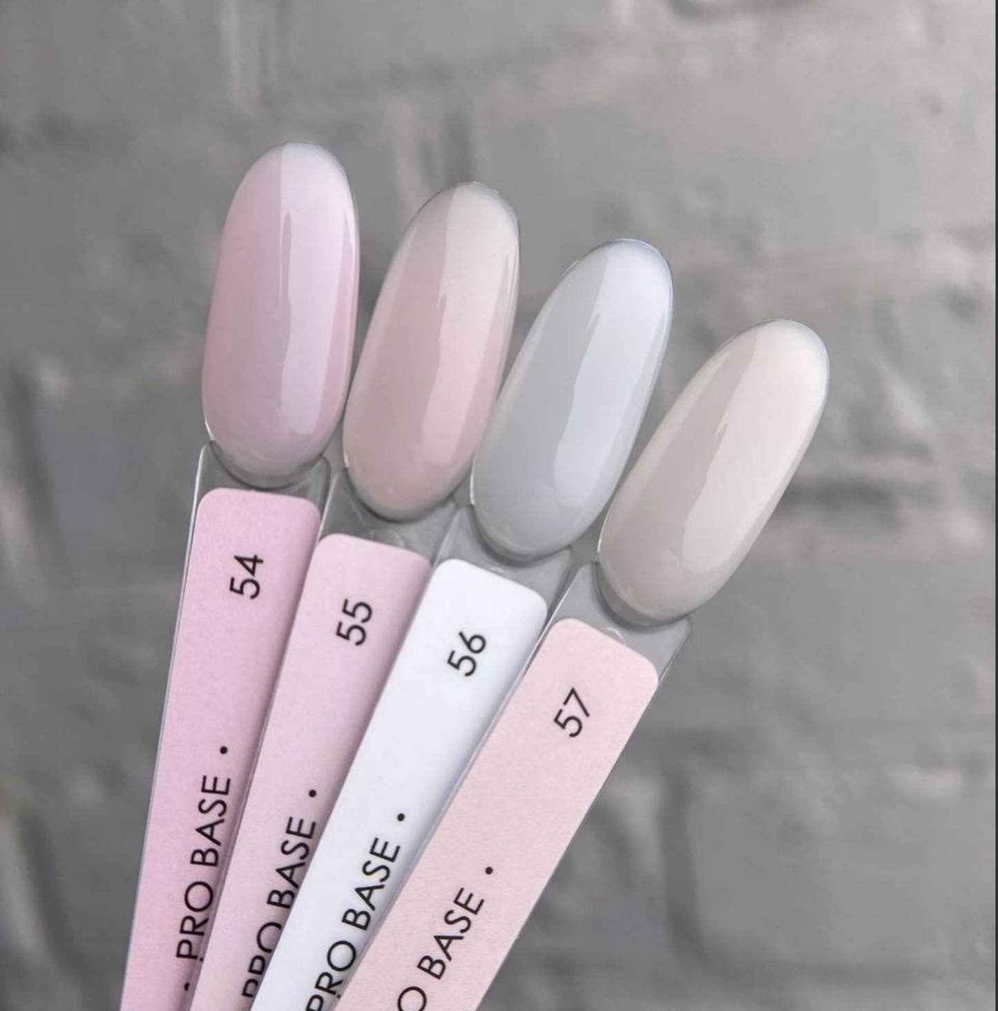 База для нігтів DARK PRO base №55, напівпрозорий беж, 15 мл