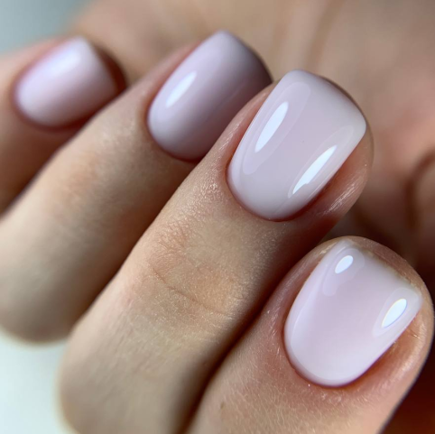 База для нігтів DARK PRO base №44, ніжно-рожева, 15 мл