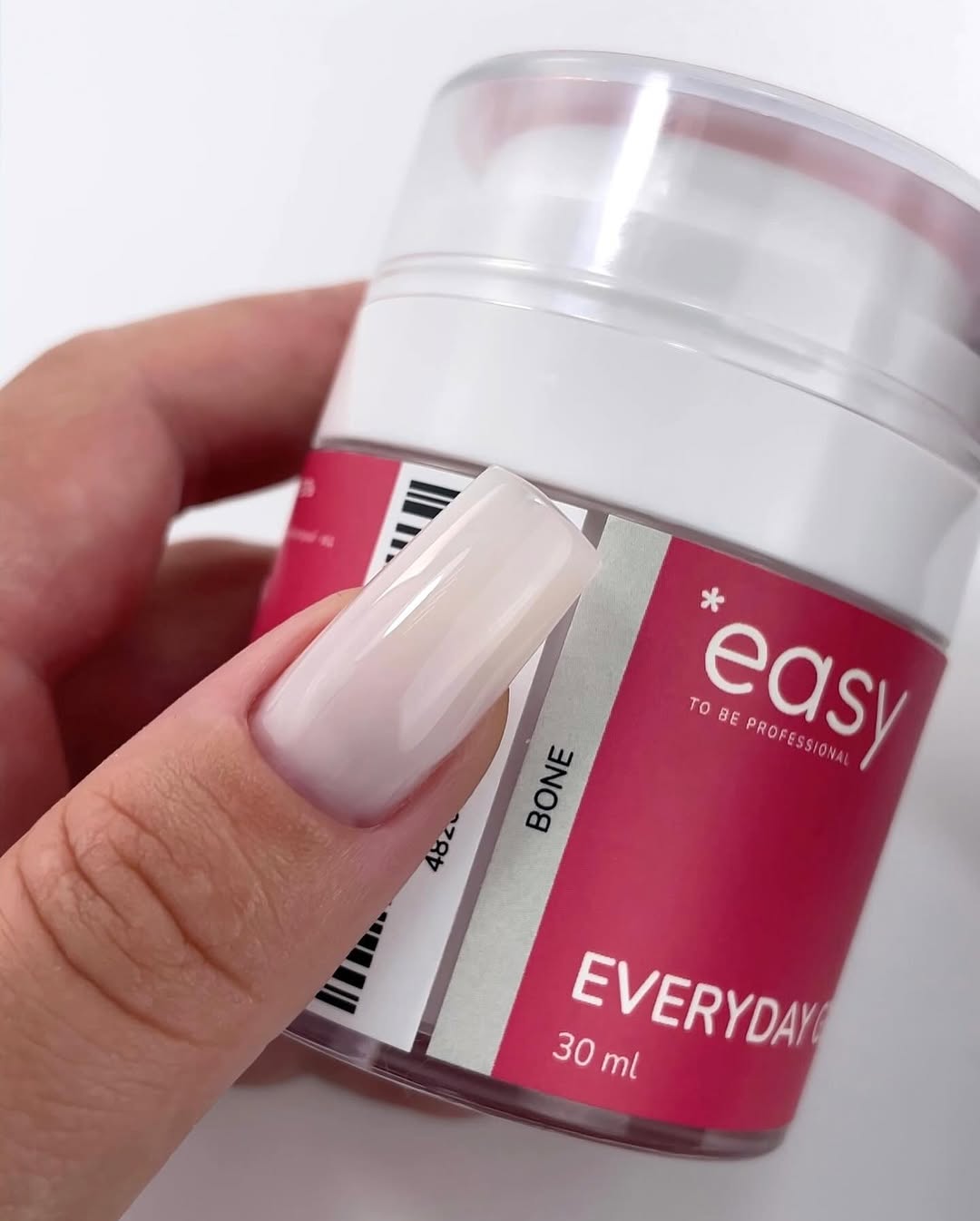 Моделюючий гель "Everyday Gel", ТМ "Easy to be professional", колір "bone", 30 мл