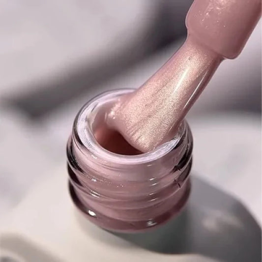 SAGA Professional Gel polish Crystal Cat 02, 10 мл