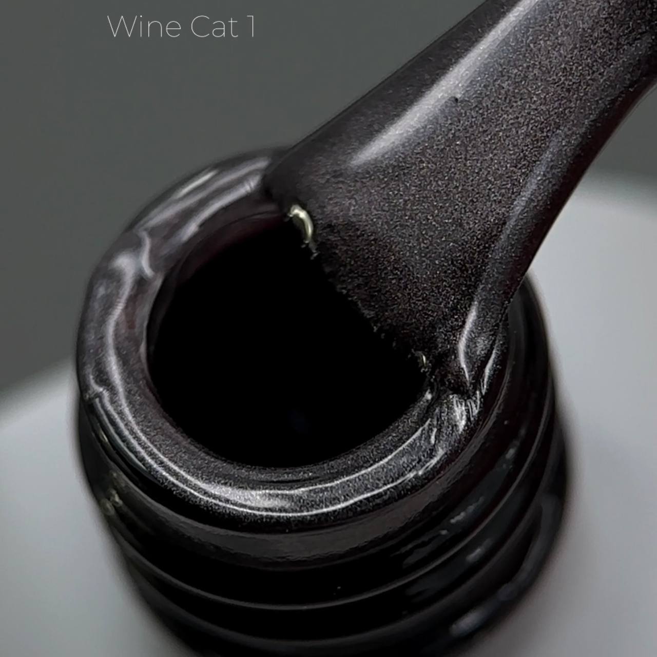 Гель-лак Saga Wine Cat Котяче Око №01, 10 мл