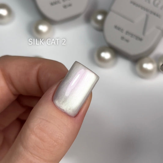 Гель-лак Saga Silk Cat Котяче Око №02, 10 мл