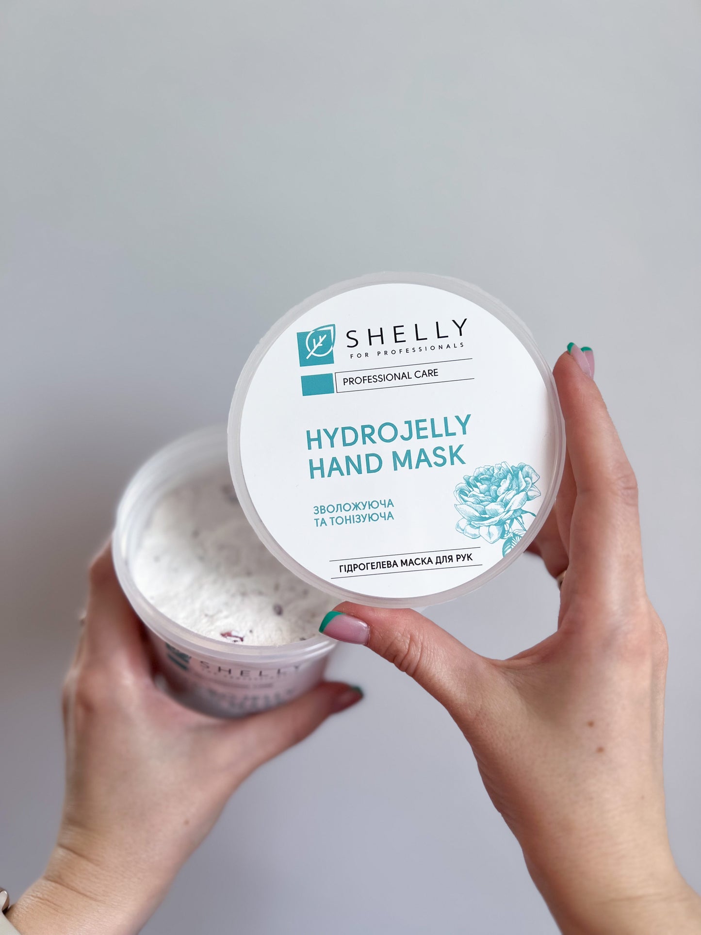 SHELLY HYDROGEL HAND MASK WITH ROSE PETALS 200 G