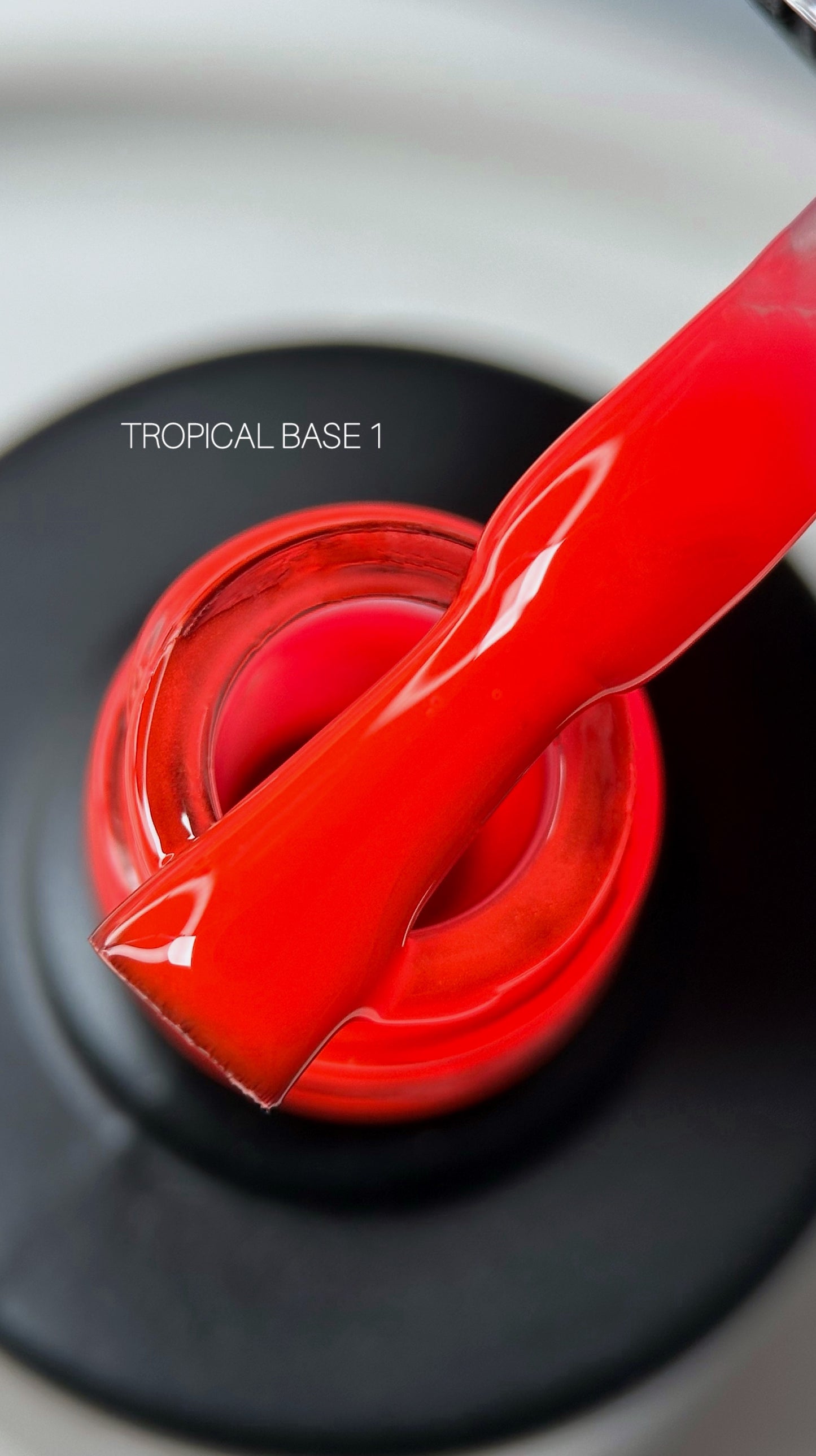 SAGA Tropical Base Gel Polish No. 1 Orange-Red, 9 ml
