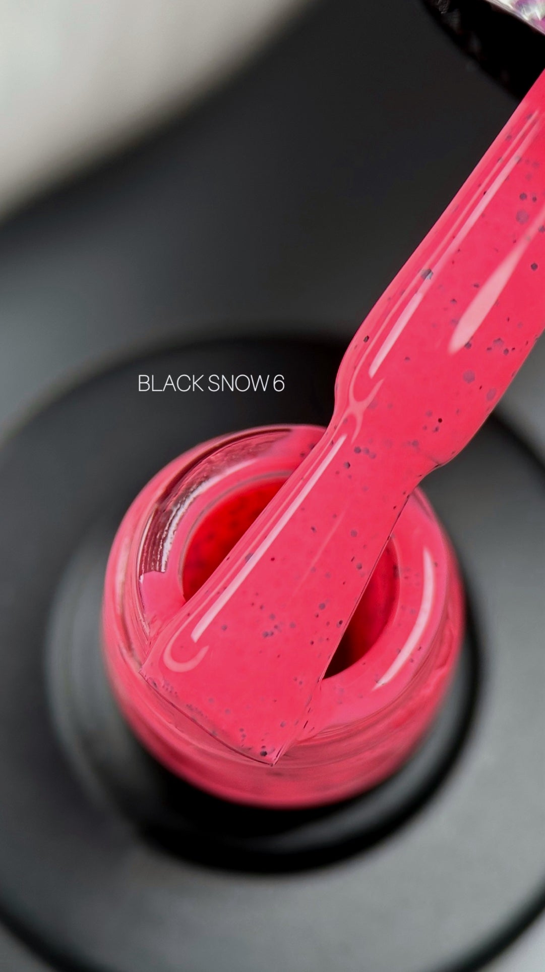 Гель-лак SAGA Black Snow №06, 9 мл