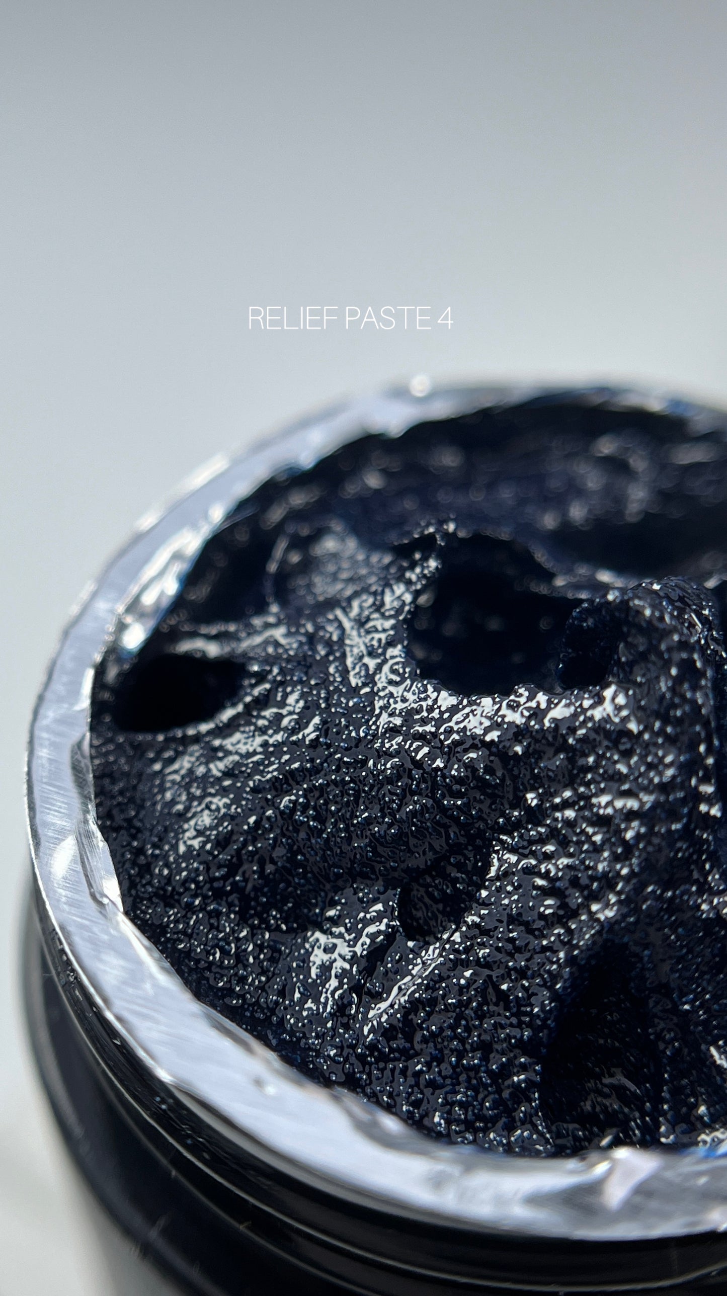 Паста декоративна Saga Relief past №04, темно-синя, 5 мл