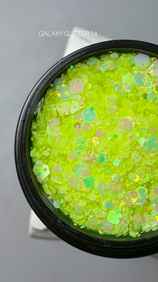 Saga Professional Galaxy Glitter No14 (5 мл)