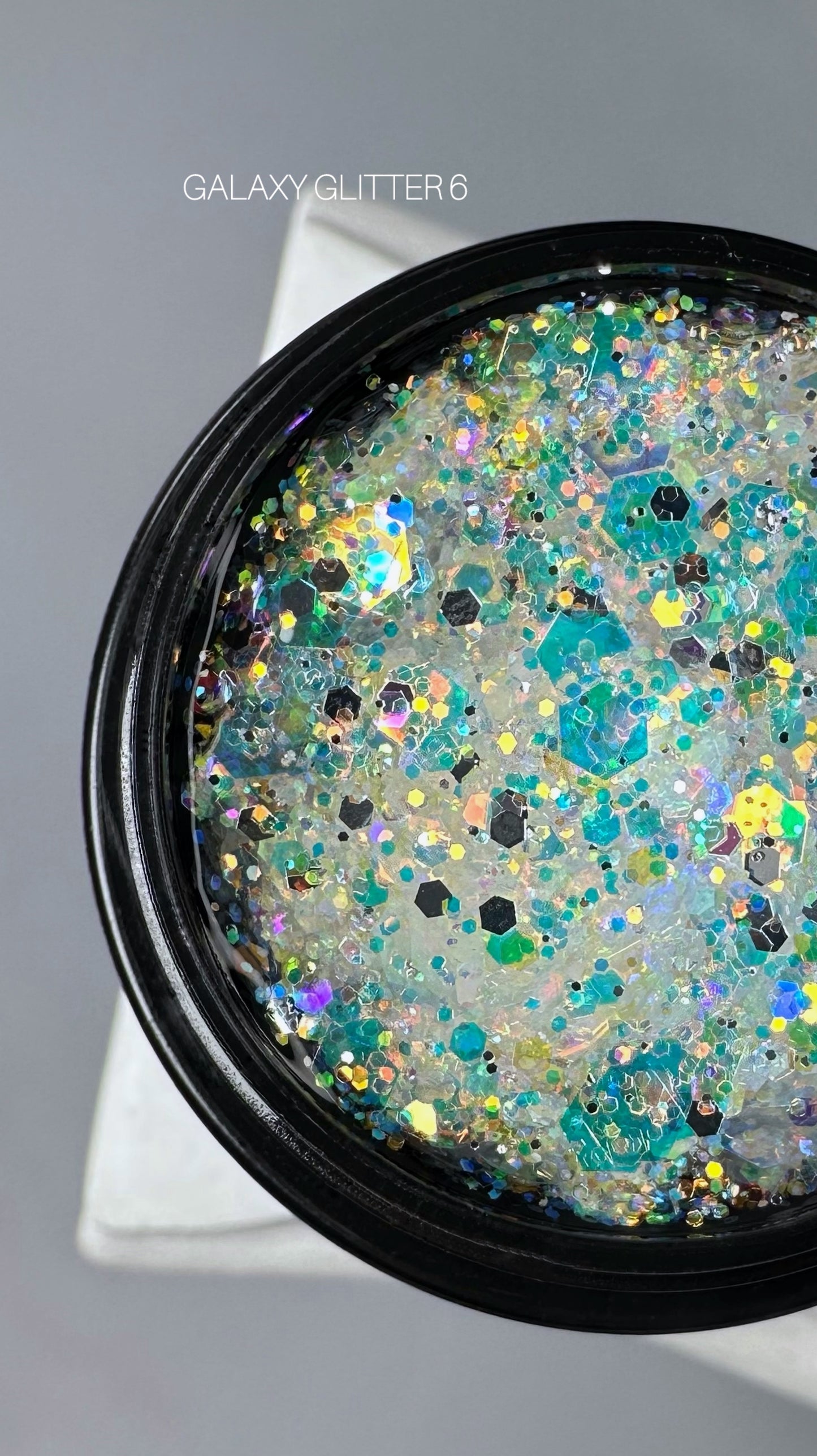 Saga Professional Galaxy Glitter No6 (5 мл)