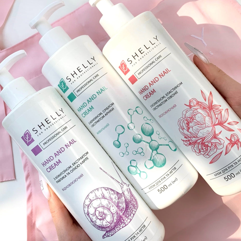 HAND AND NAIL CREAM WITH ALLANTOIN, SNAIL EXTRACT AND SHEA OIL SHELLY